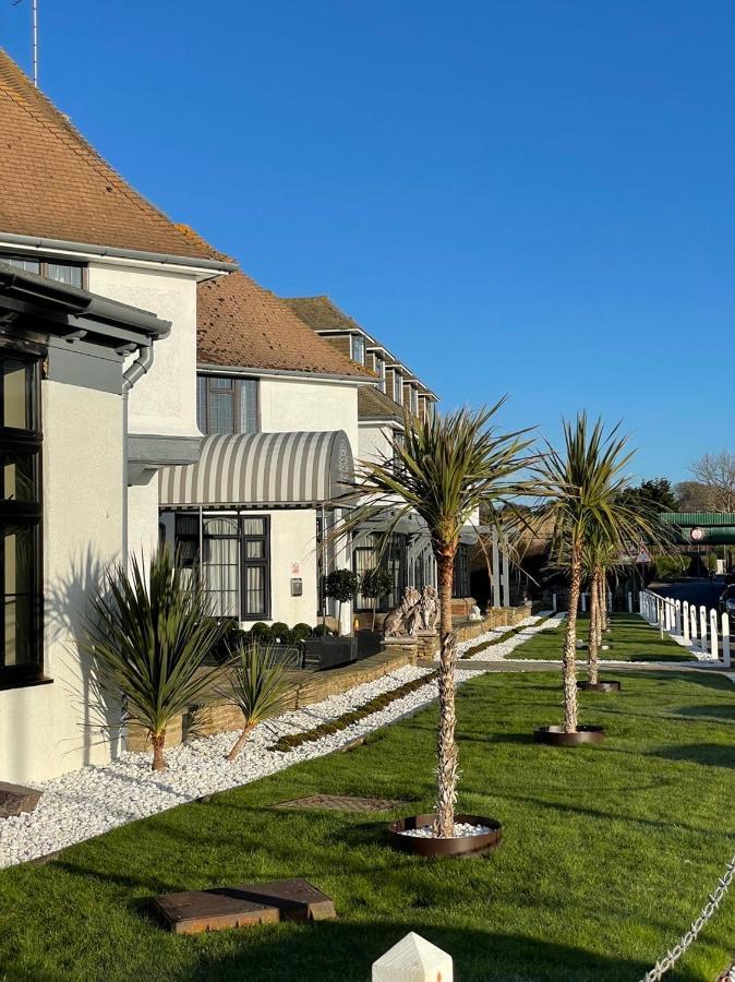 The Relais Cooden Beach And Spa Bexhill-on-Sea Exterior foto